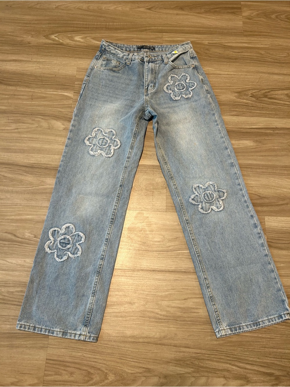 Cali 1850 Light Wash Flower Patch Wide Leg Jeans Size 5/27